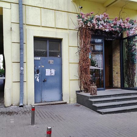 Apartments On Velyka Vasylkivska 47 Kijev Kültér fotó