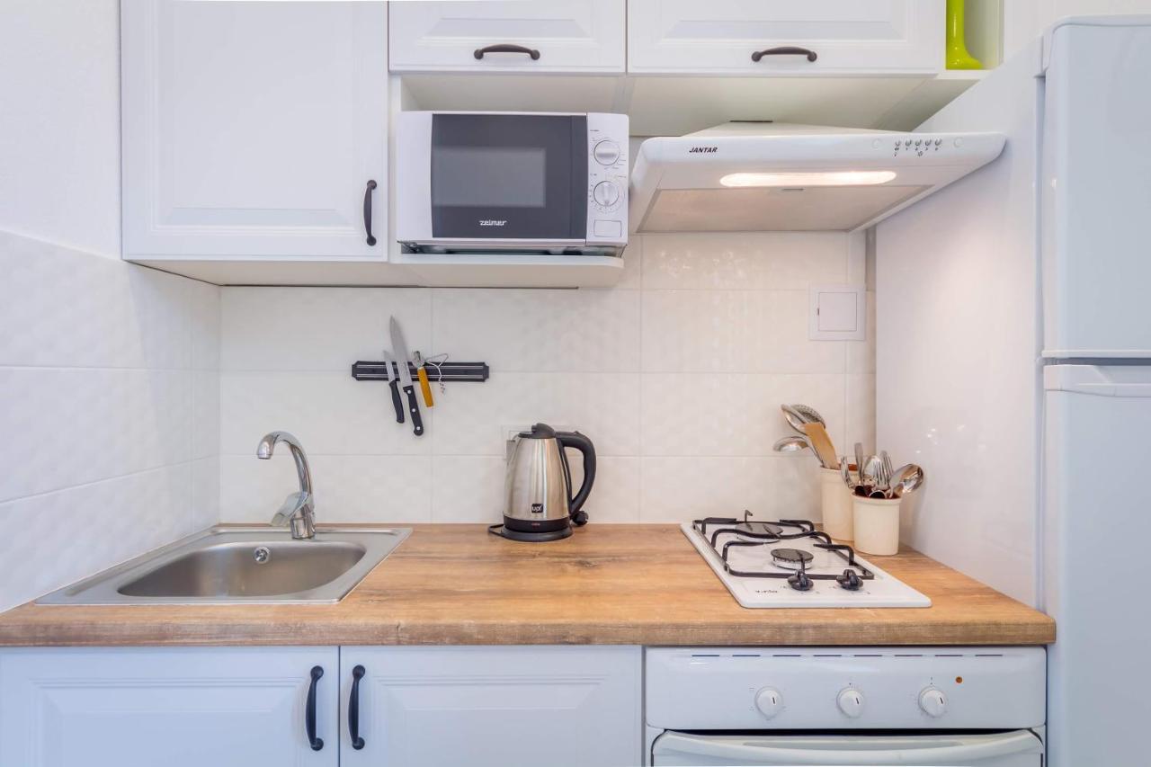 Apartments On Velyka Vasylkivska 47 Kijev Kültér fotó