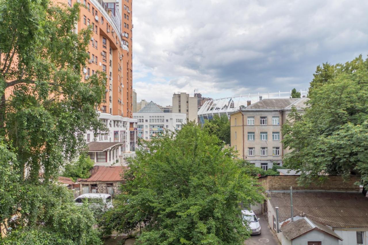 Apartments On Velyka Vasylkivska 47 Kijev Kültér fotó